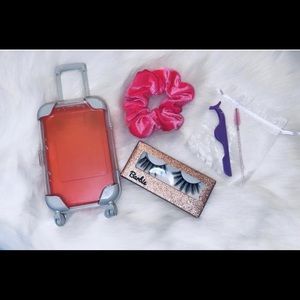 Eyelash bundle